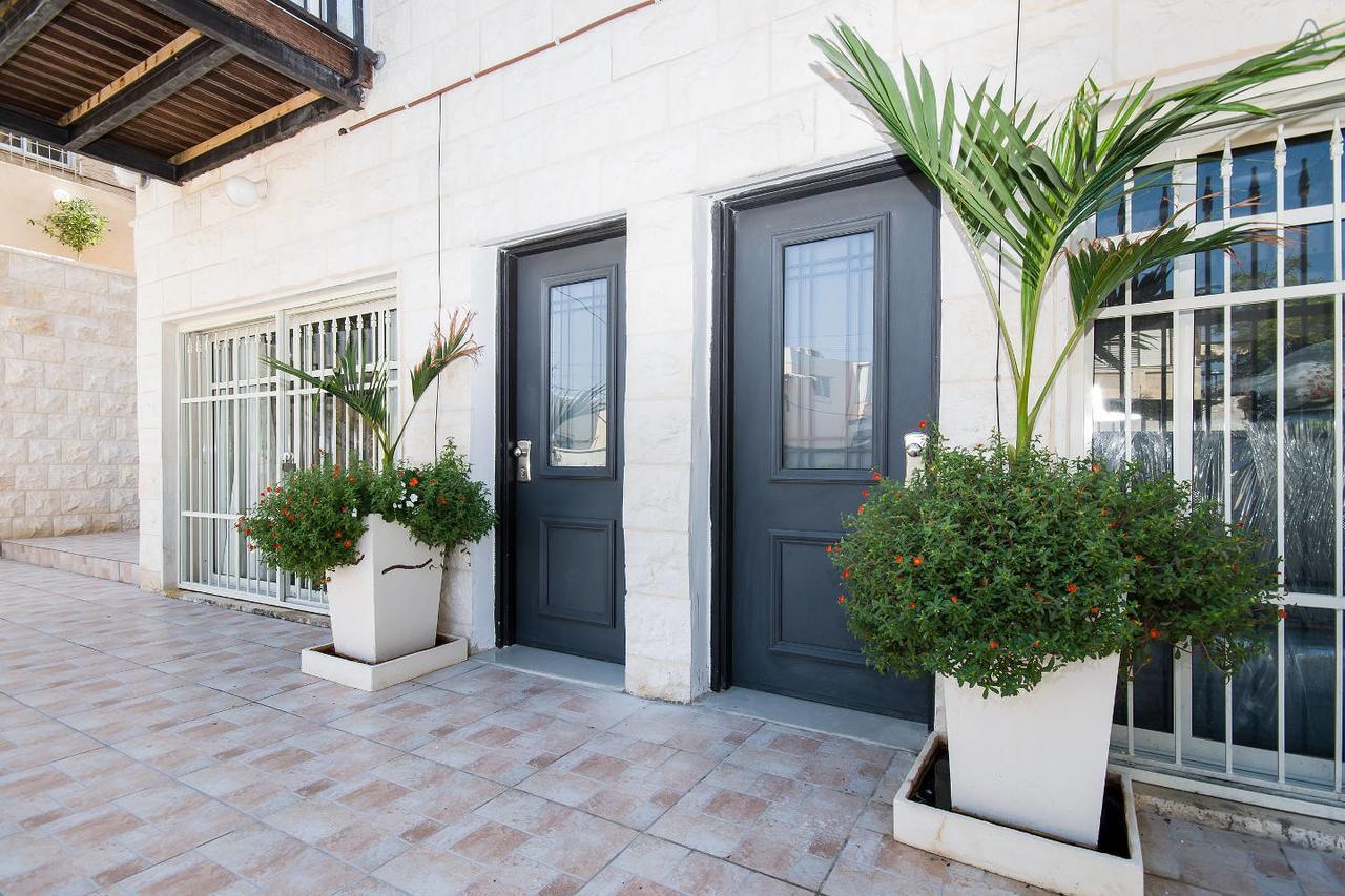 Casa De Aharon Apartments ไฮฟา ภายนอก รูปภาพ