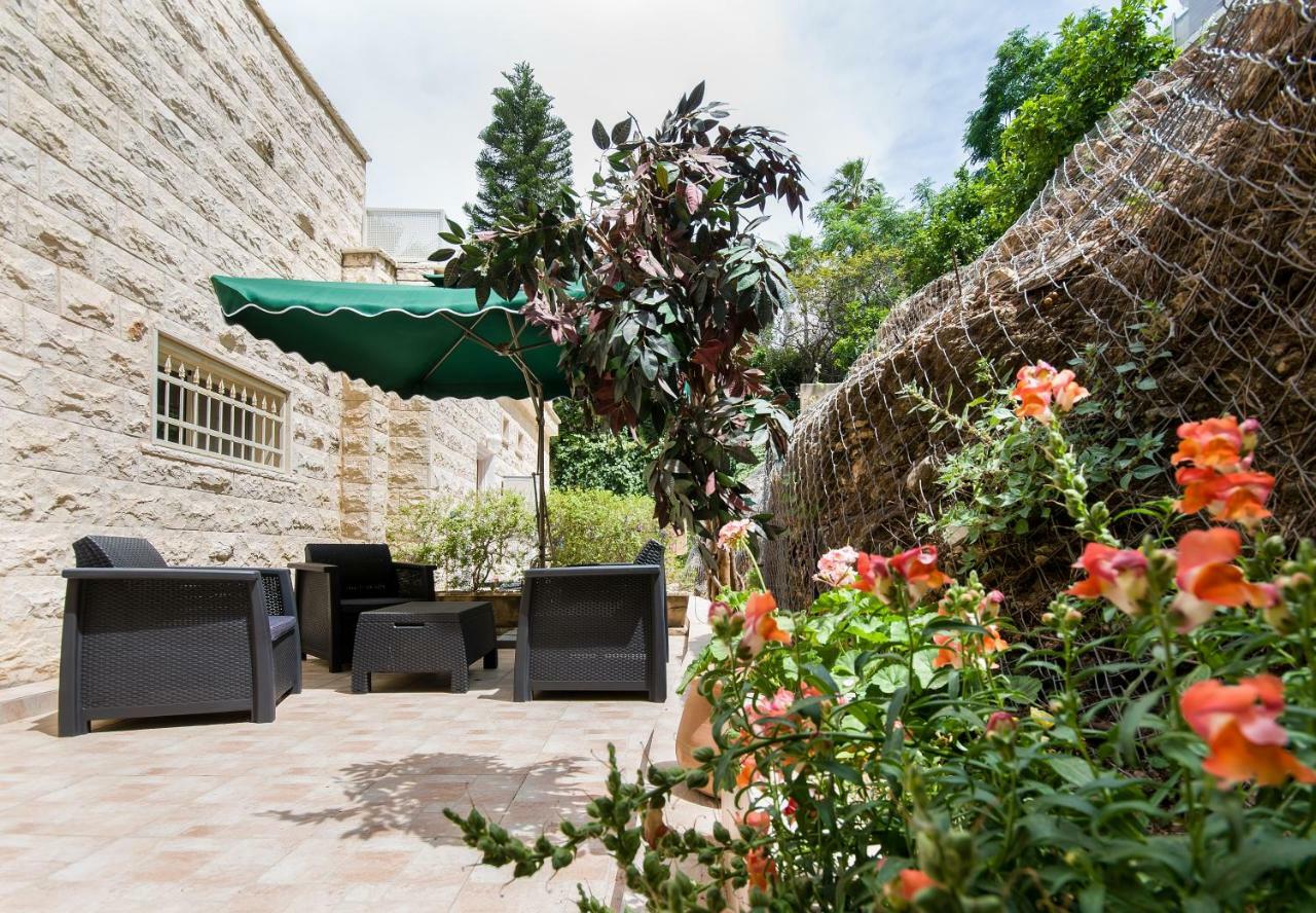 Casa De Aharon Apartments ไฮฟา ภายนอก รูปภาพ